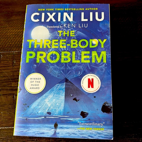 The three body problem by Cixin Liu - Picture 1 of 2
